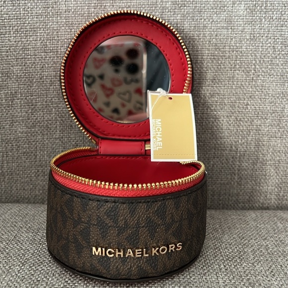 Michael Kors Small Leather Jewelry Case Red - Picture 9 of 9